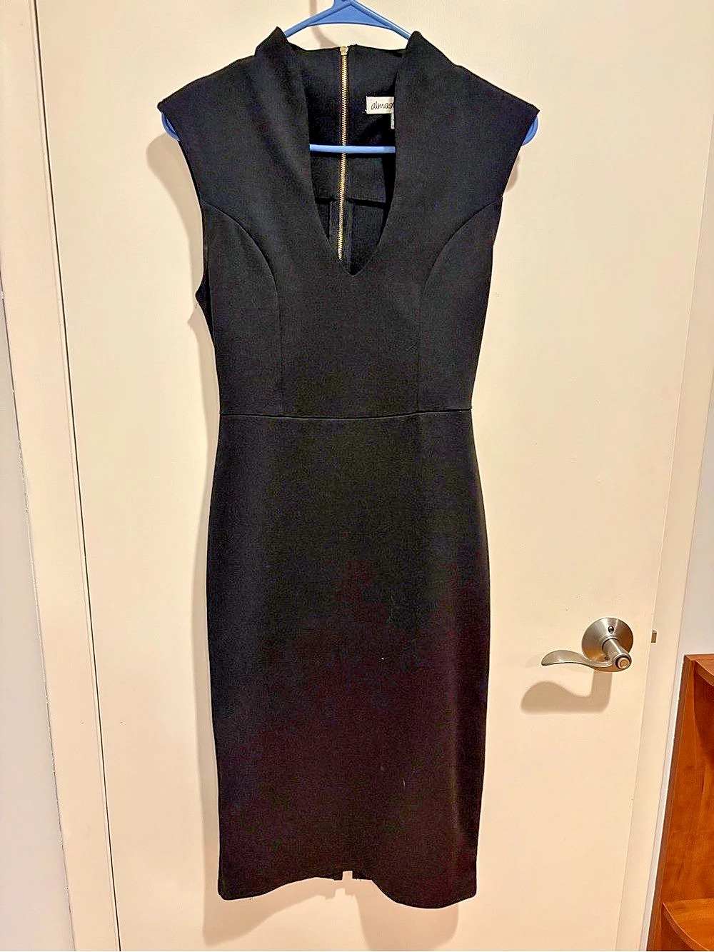 almost FAMOUS Black Sleeveless Midi Dress Size Medium Like New